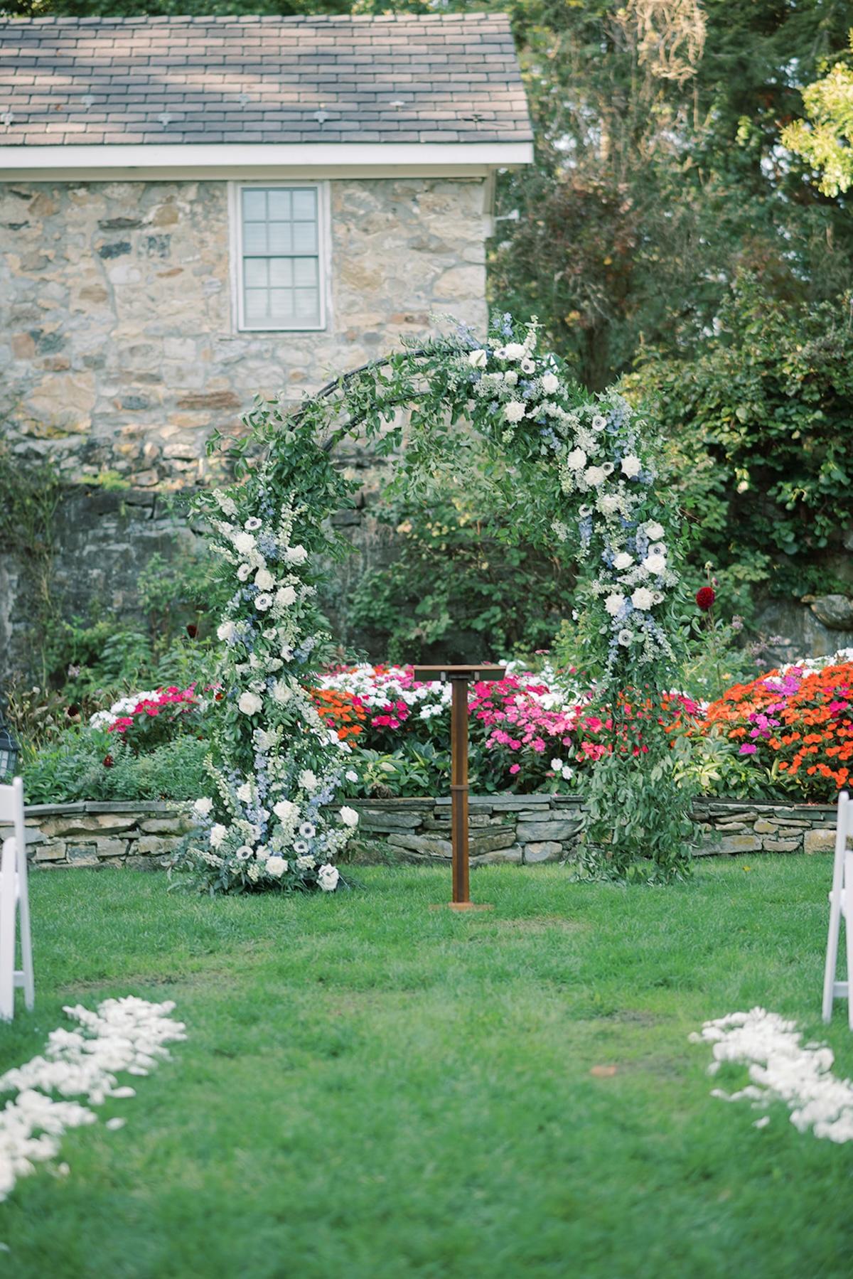 A Romantic Fall Wedding at Crossed Key Estate 47