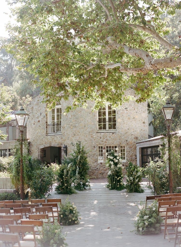 A Romantic Summer Wedding in Malibu, California photo 5