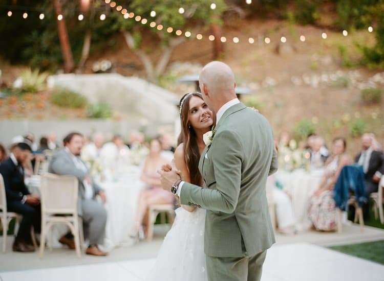 Nikki Visser & Sean Driscoll's wedding 10