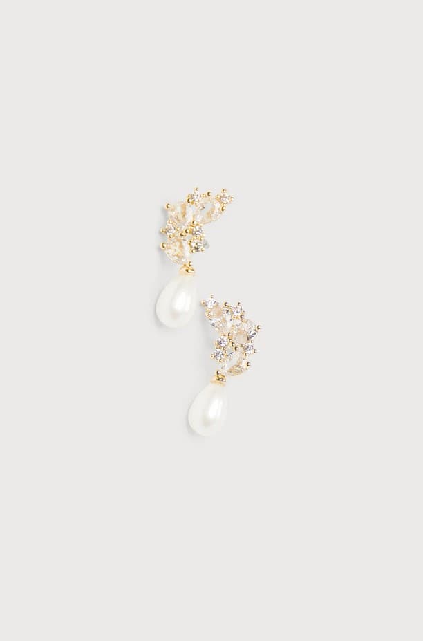 Seeking Elegance Gold Cubic Zirconia Pearl Stud Earrings
