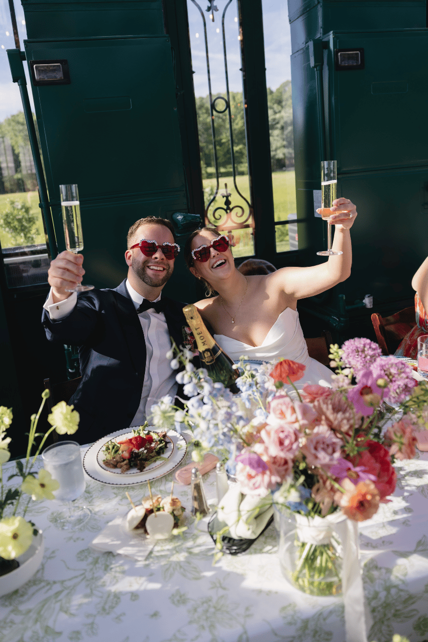 A Romantic Summer Wedding at The Little Chapel at Haven Ridge