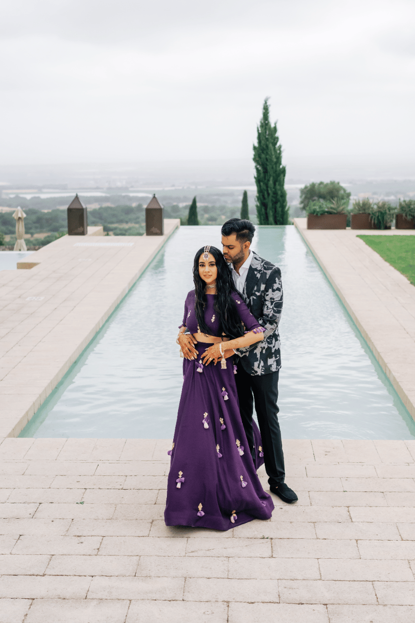 A Glamorous Spring Wedding at Amastuola Wine