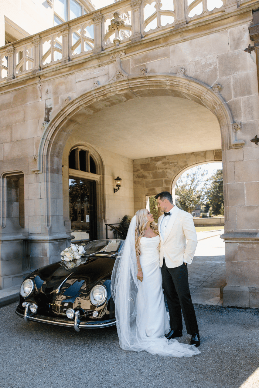 A Romantic Summer Wedding at Newport Harbor Island Resort