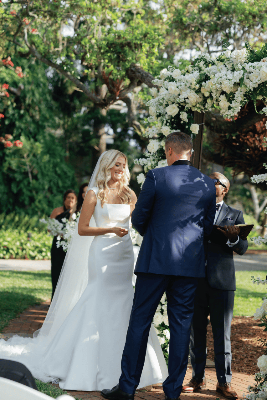 Olivia Schmidt & Jason Hyland's wedding-image-16