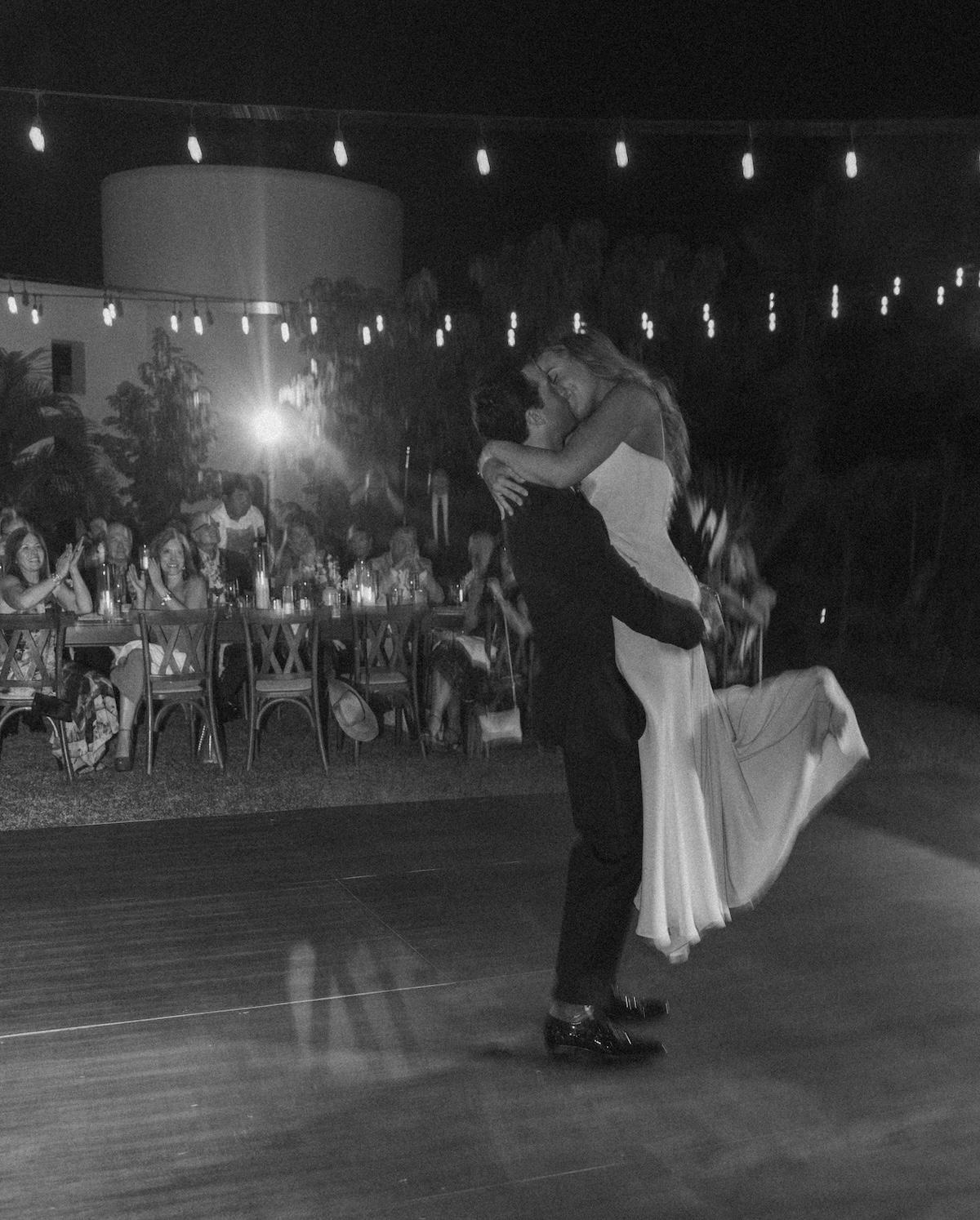 A Romantic Fall Wedding at Baja Luna 51