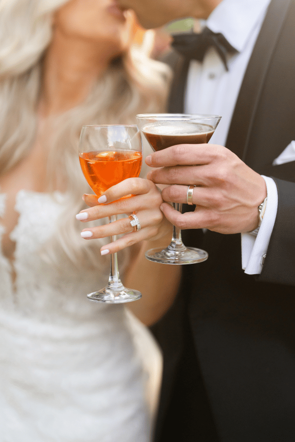 A Romantic Summer Wedding at Ashford Estate