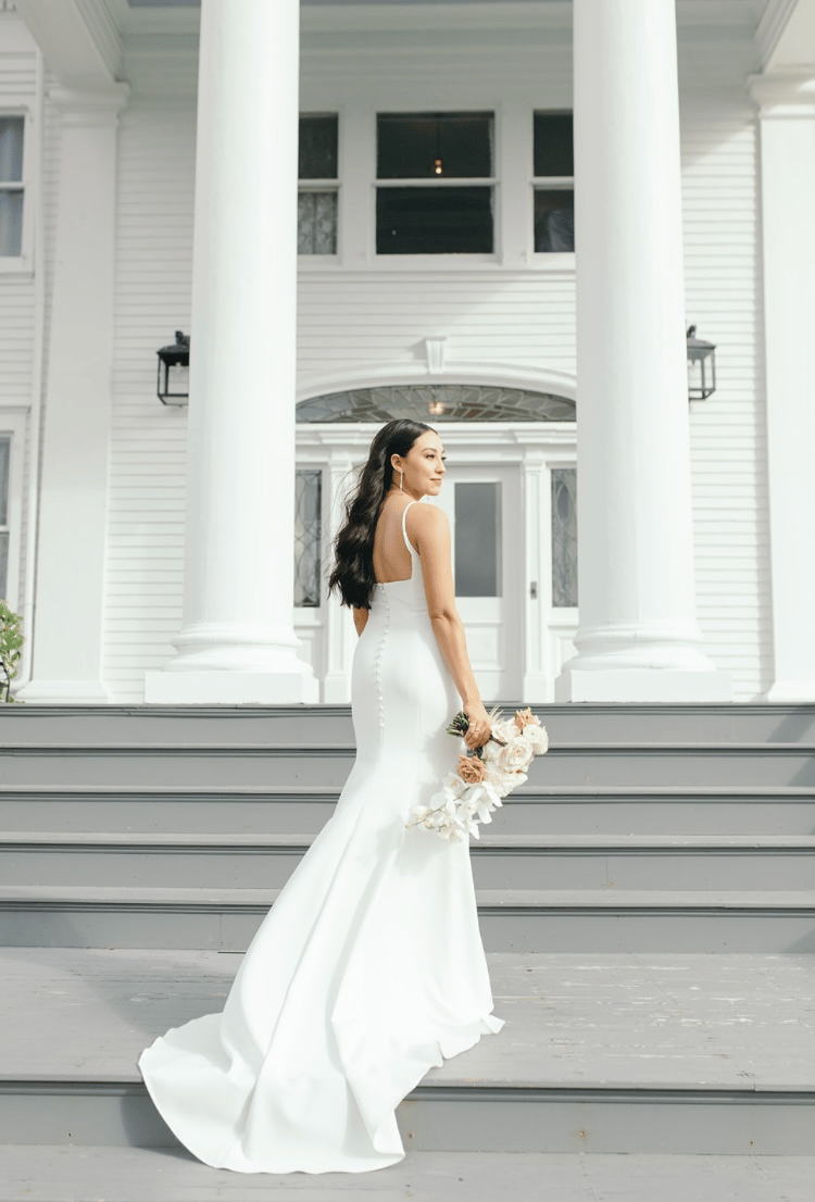Love Bird Bridal Shop portfolio 2