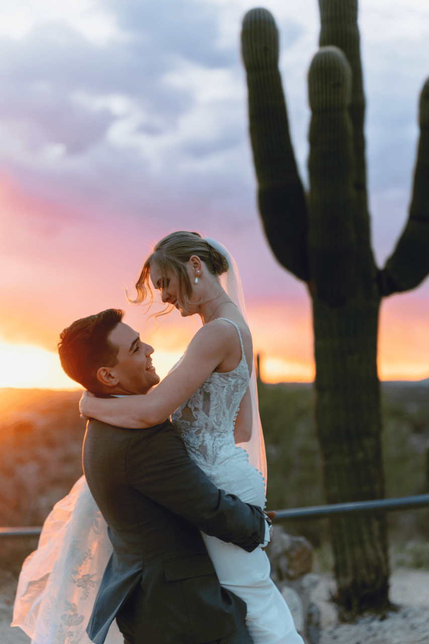 A Romantic Spring Wedding at Tanque Verde Ranch