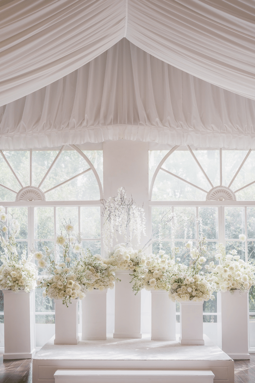 A Glamorous Spring Wedding at The Estate by Legendary Events