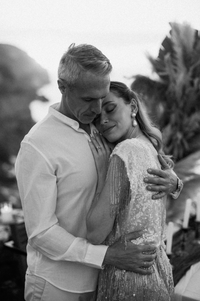 A Boho Spring Elopement at The Edge Restaurant photo 2