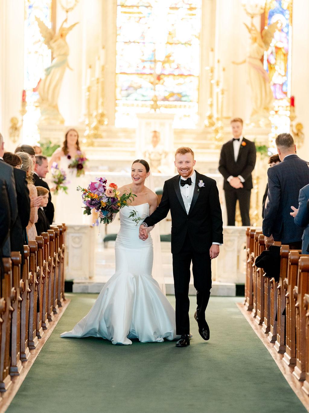 A Non-Traditional Winter Wedding at McDavid Studio 39