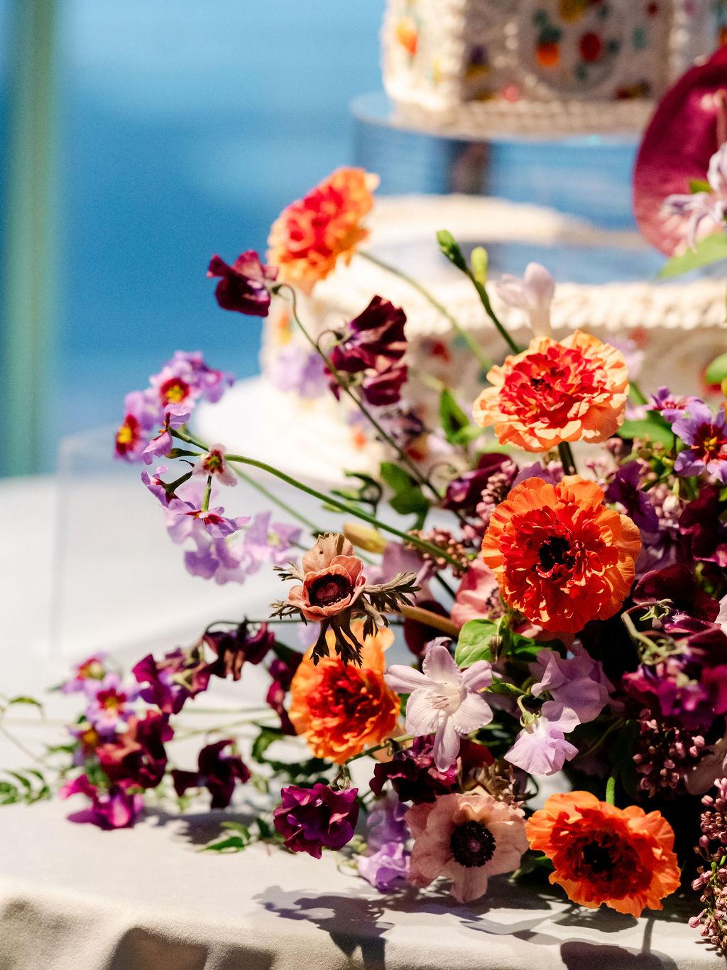 A Non-Traditional Winter Wedding at McDavid Studio 43