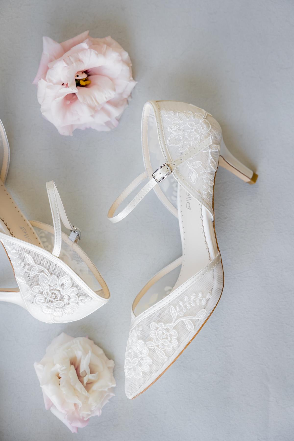 A Whimsical Winter Wedding at the Pelican Club 20