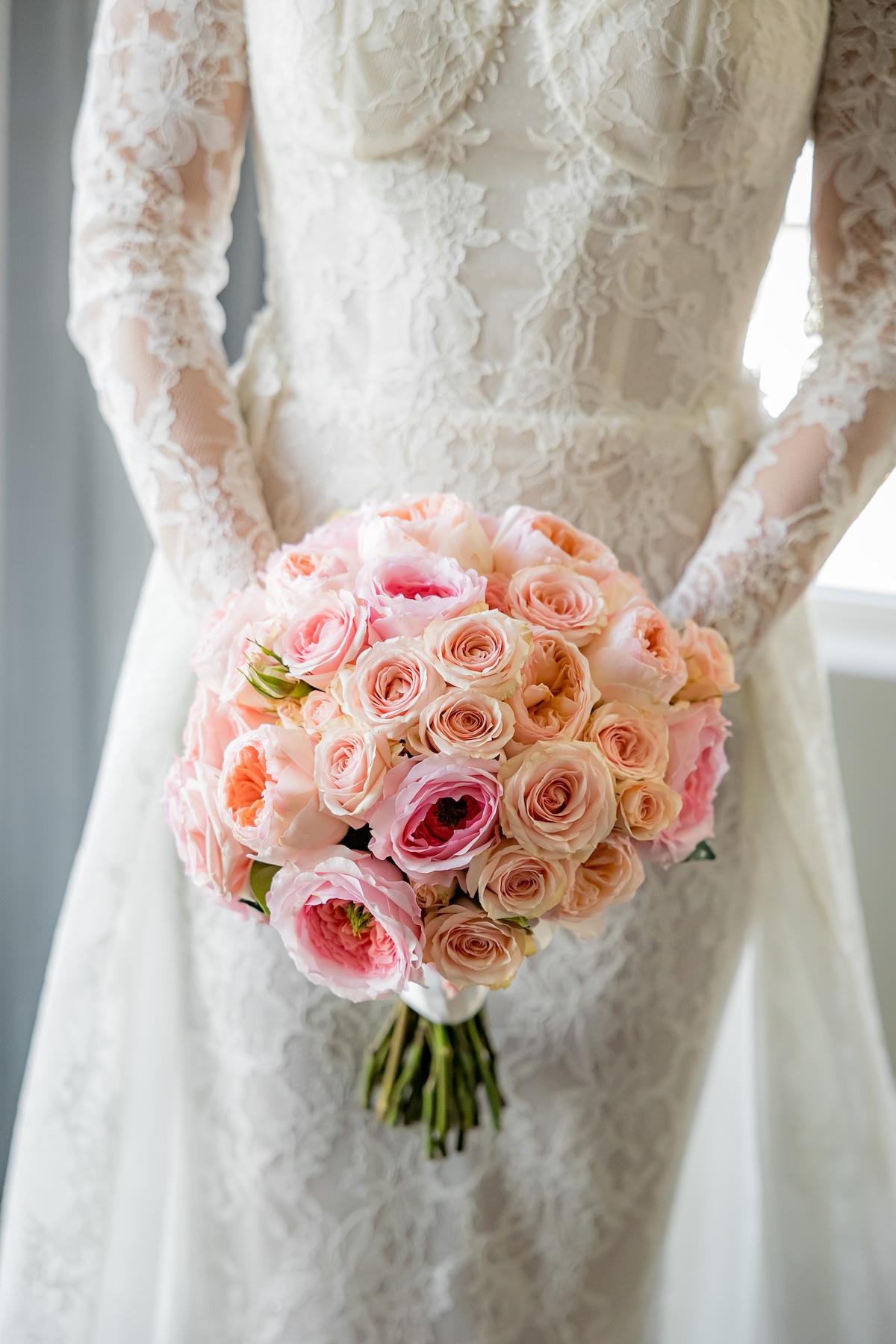 A Whimsical Winter Wedding at the Pelican Club 10