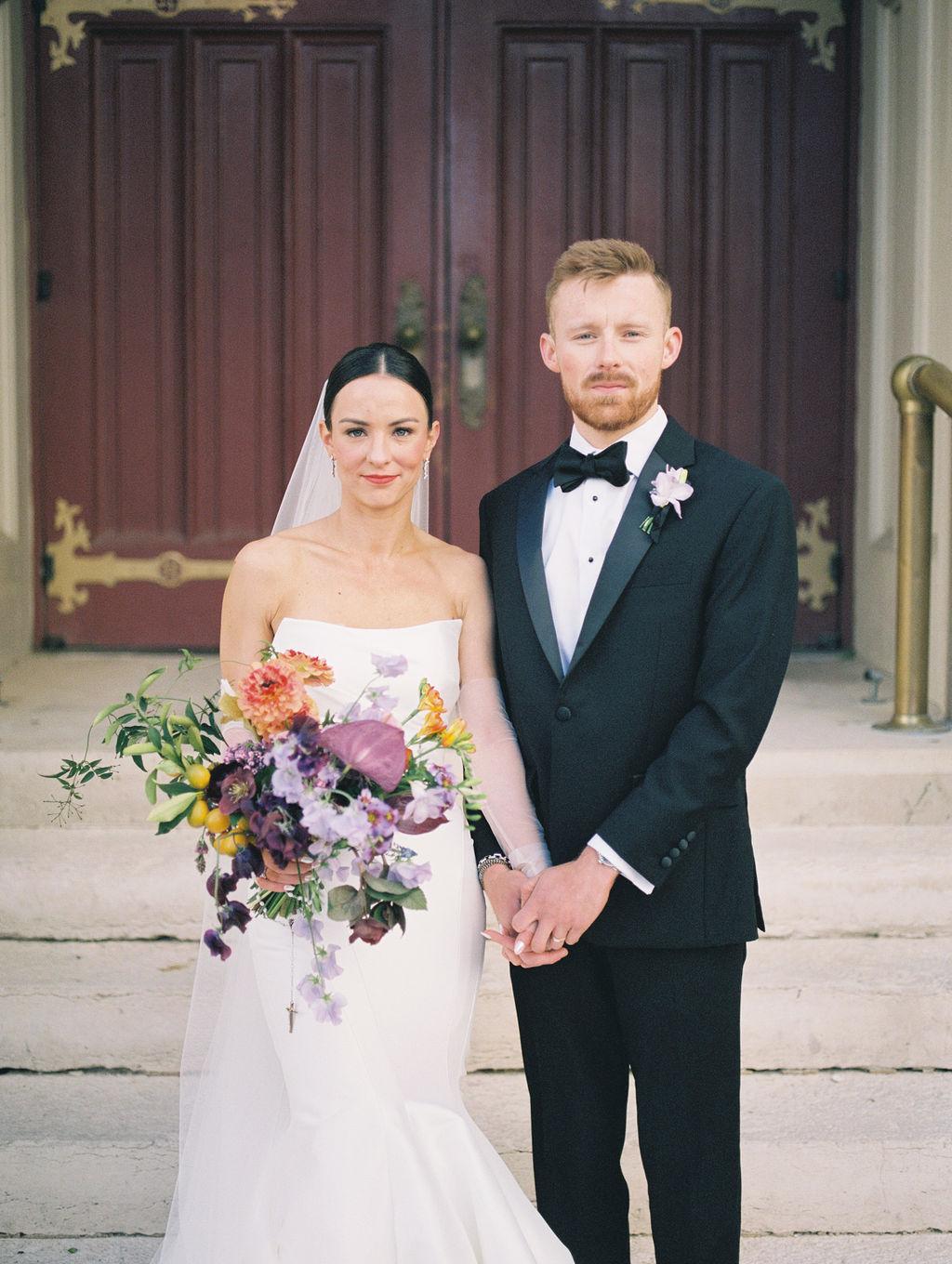 A Non-Traditional Winter Wedding at McDavid Studio 31