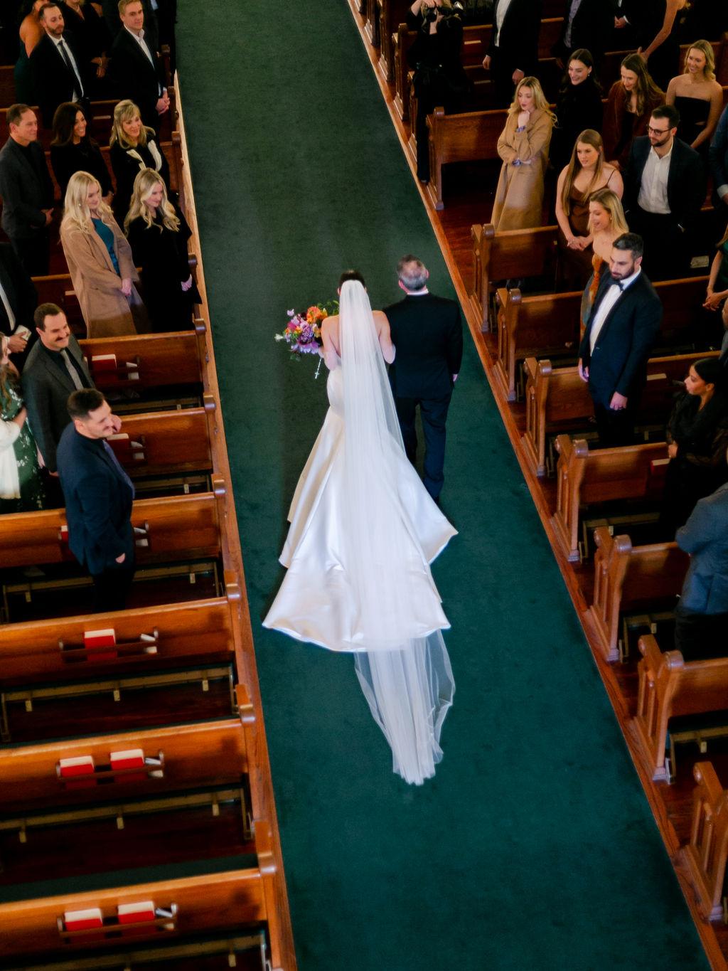 A Non-Traditional Winter Wedding at McDavid Studio 33