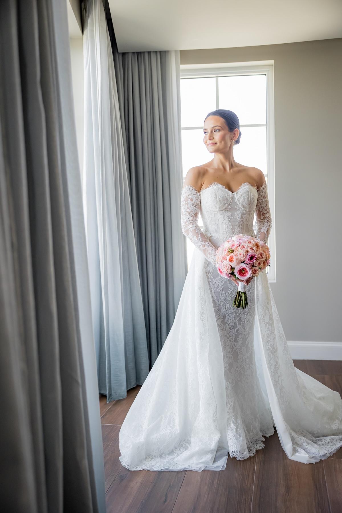 A Whimsical Winter Wedding at the Pelican Club photo 4