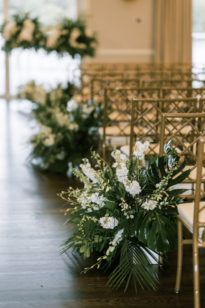 A Romantic Winter Wedding at Pelican Club photo 4