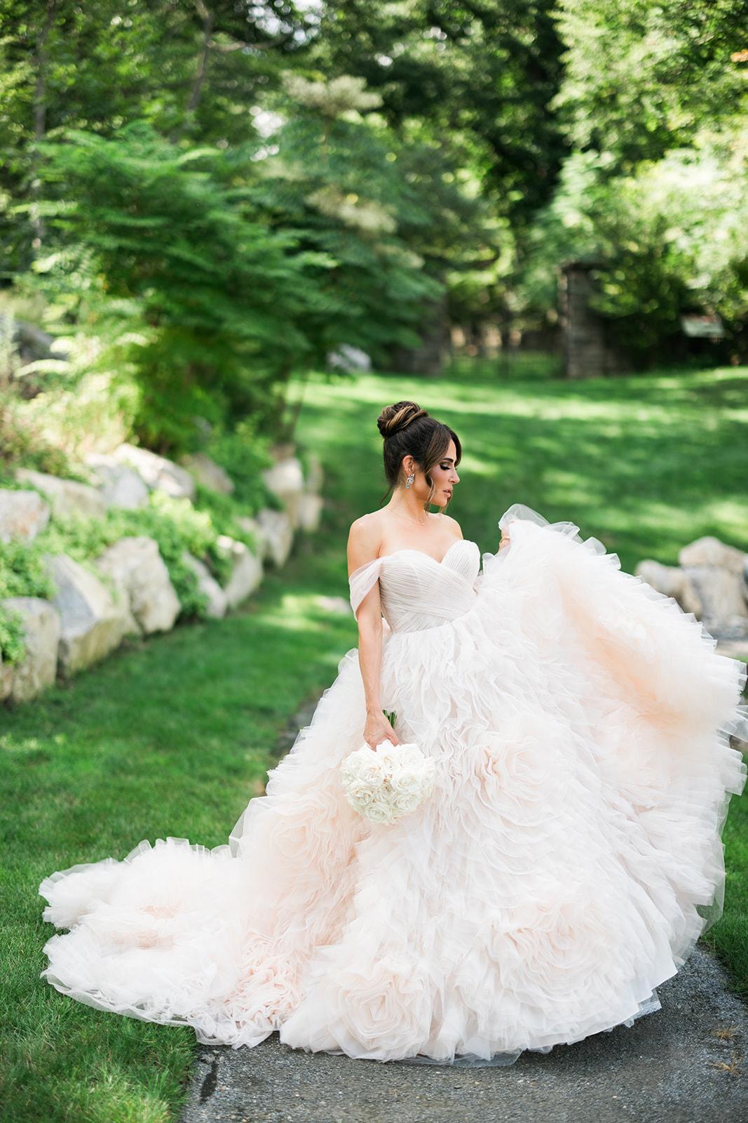 A Glamorous Summer Wedding at The Abbey Inn & Spa 34