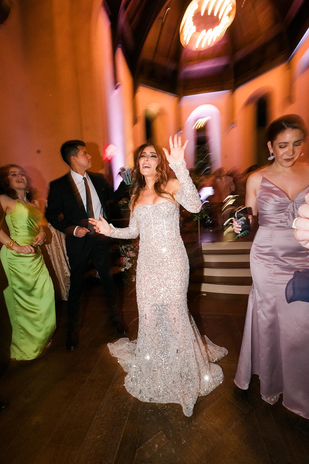 A Glamorous Summer Wedding at The Abbey Inn & Spa 19