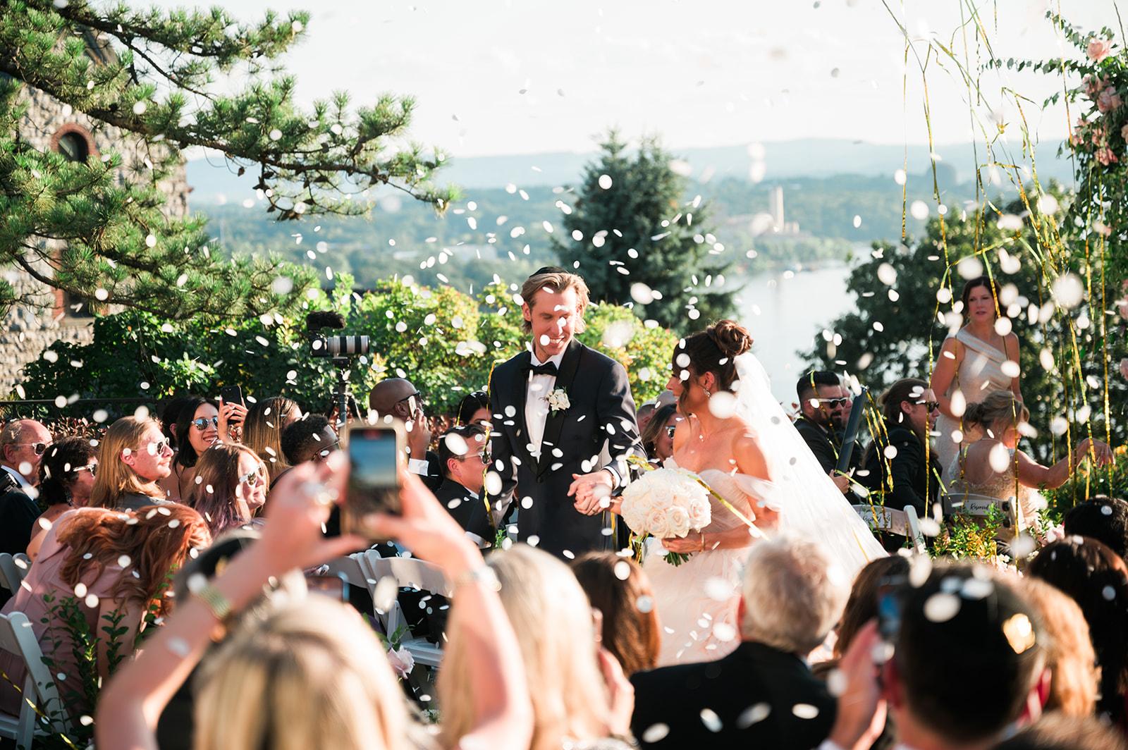 A Glamorous Summer Wedding at The Abbey Inn & Spa 74