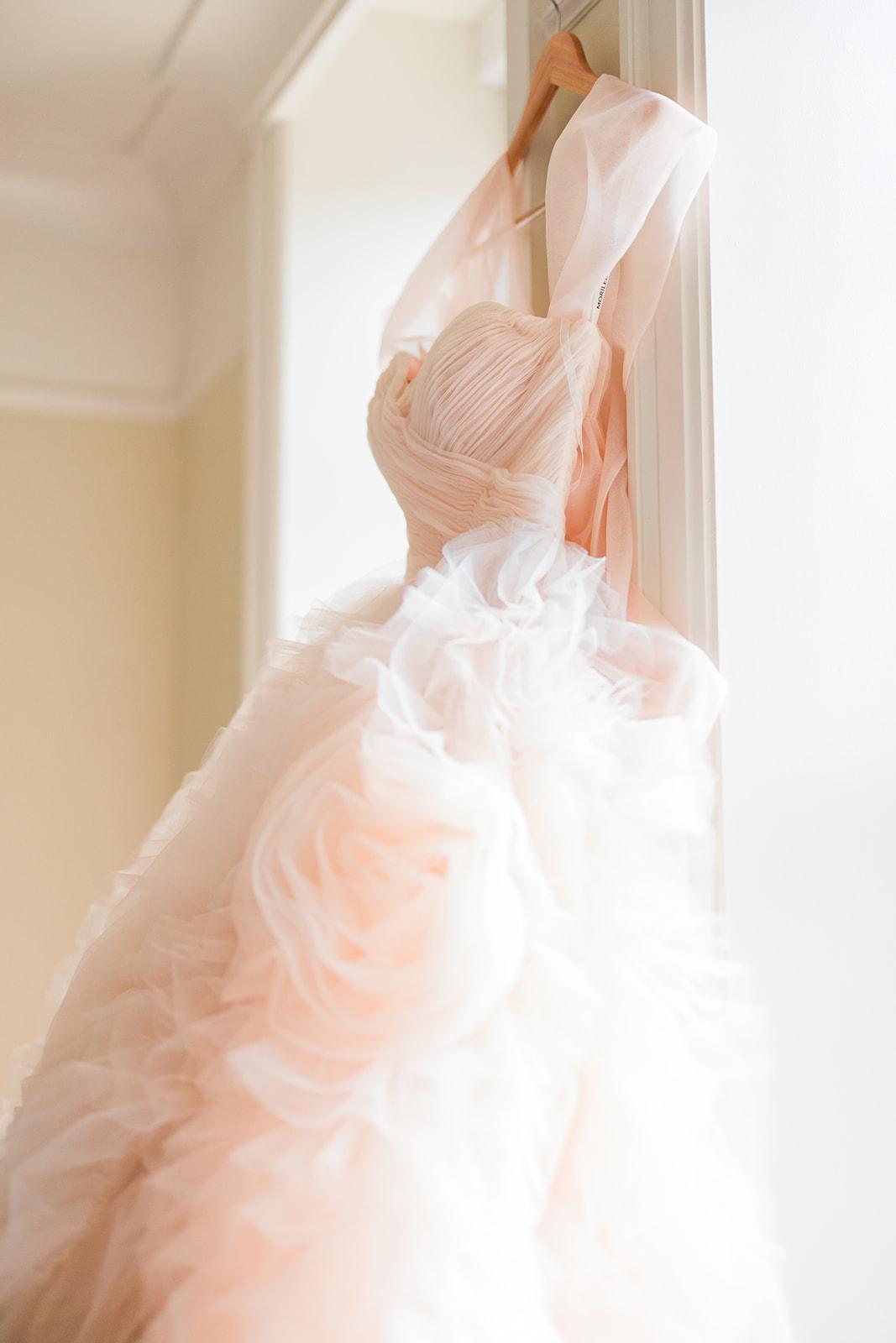 A Glamorous Summer Wedding at The Abbey Inn & Spa 49