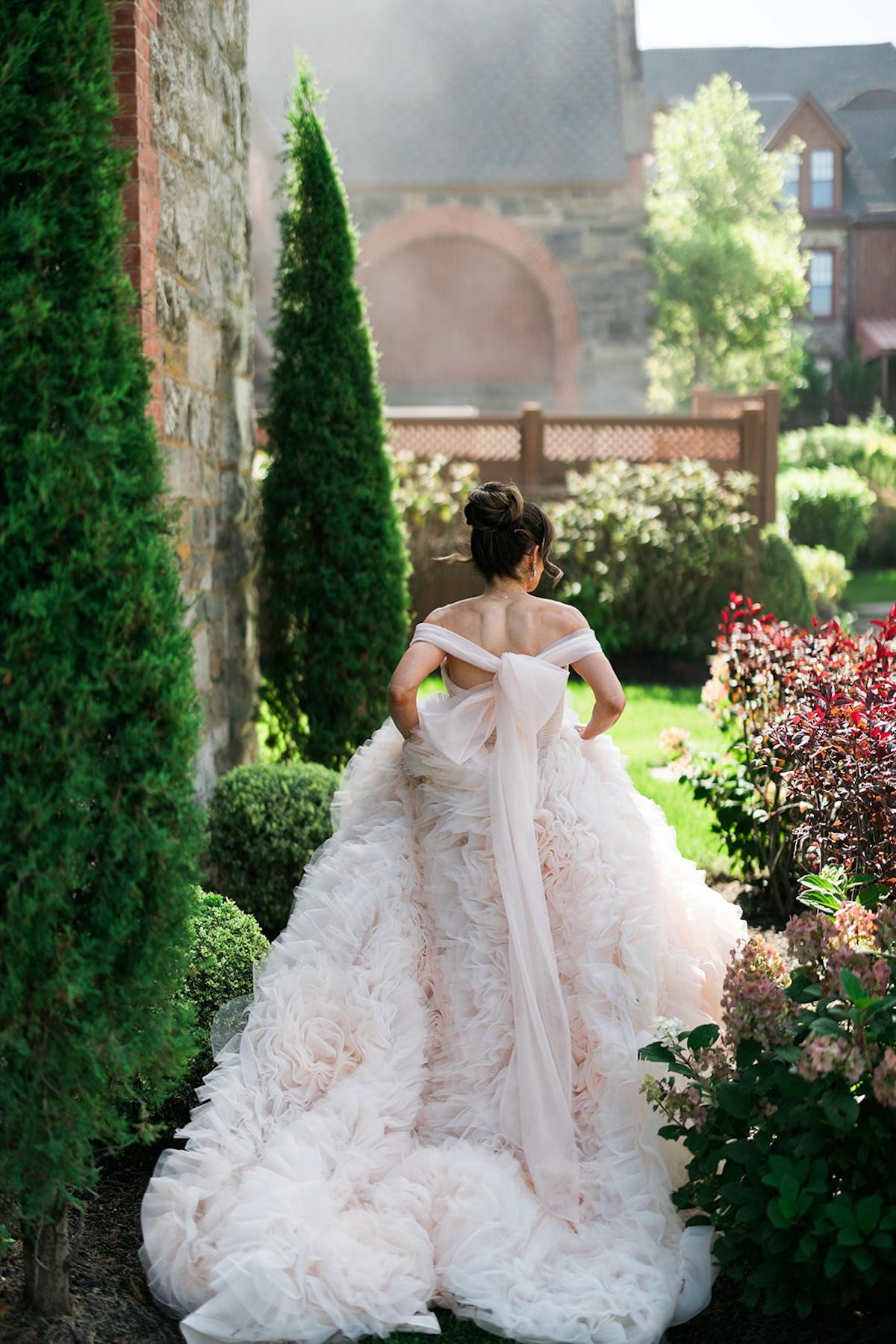 A Glamorous Summer Wedding at The Abbey Inn & Spa 42