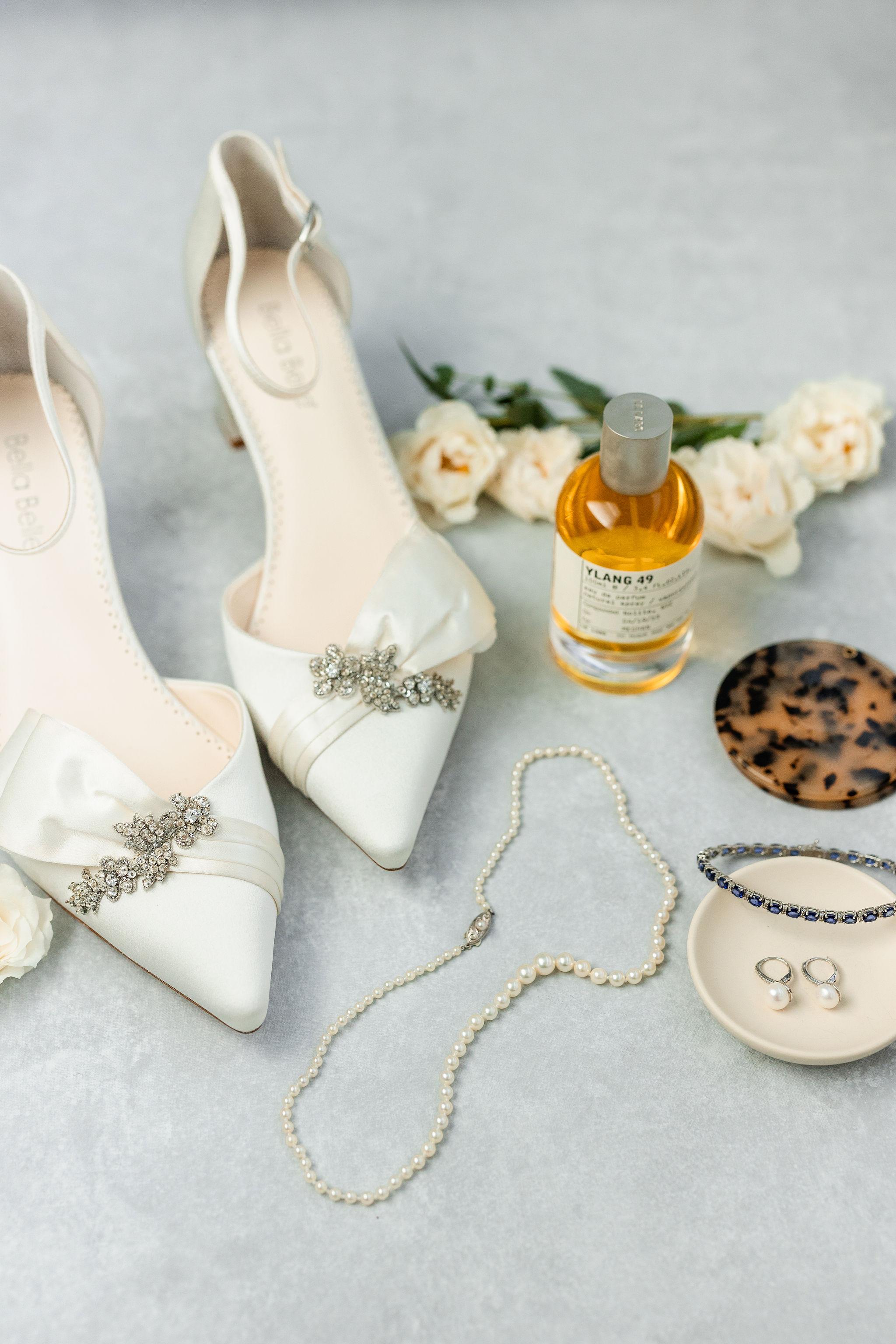 A Classic Summer Wedding at The Mill Lakeside Manor 16