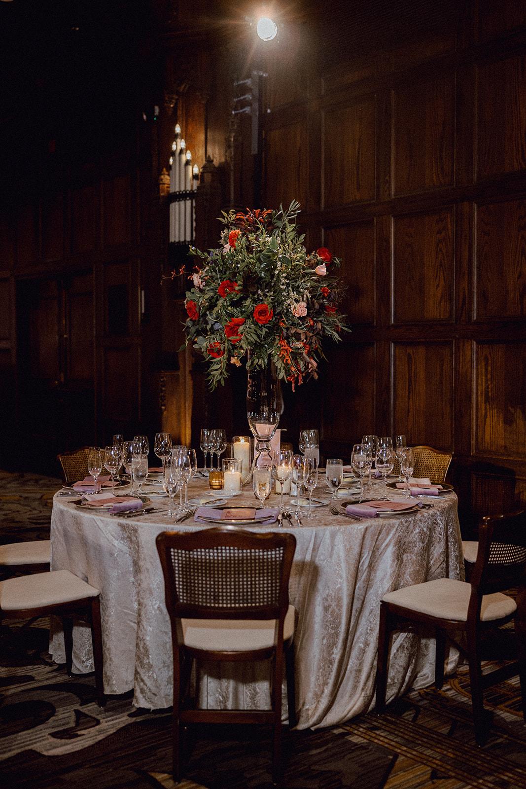 A Romantic Fall Wedding at the Intercontinental 43