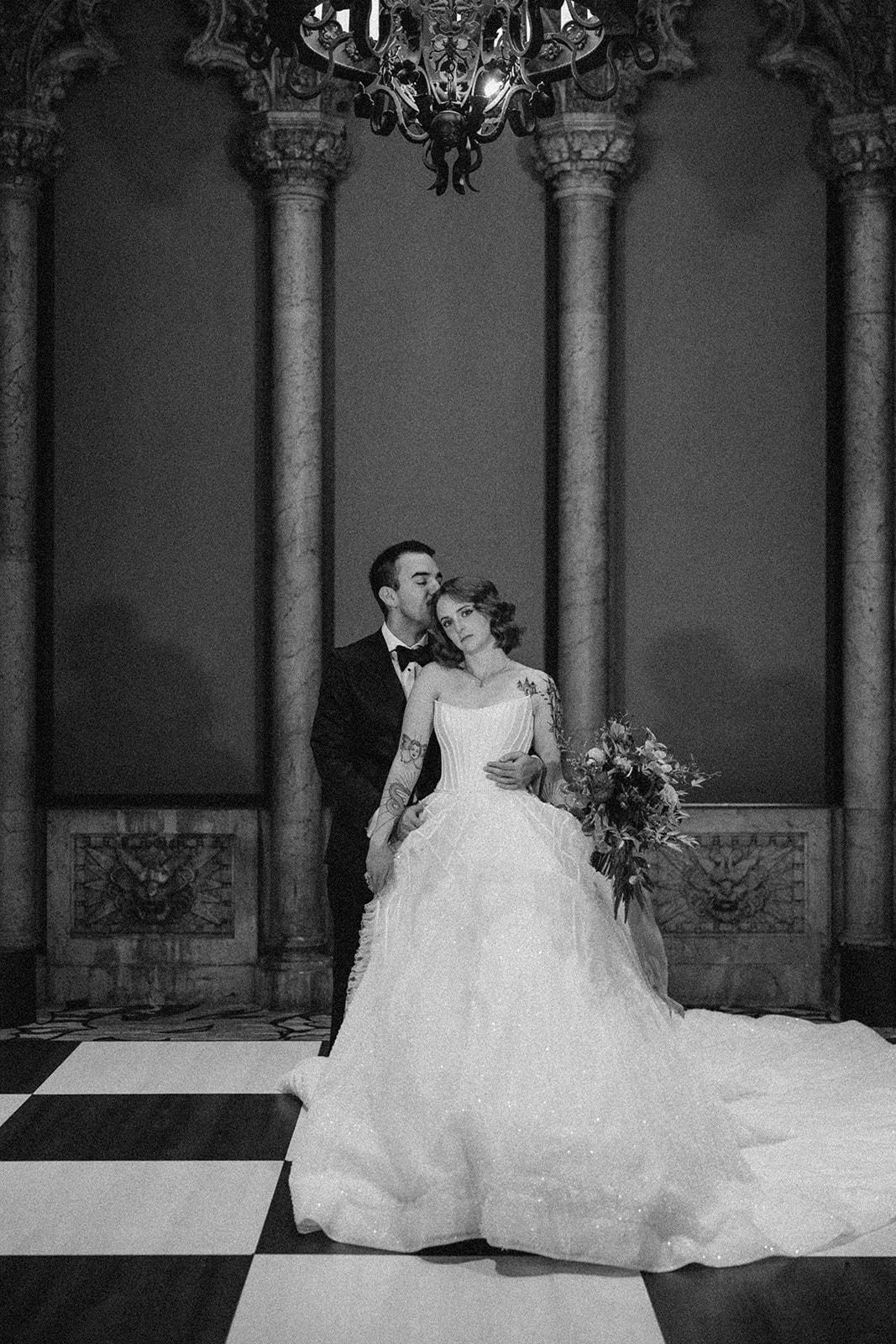 A Romantic Fall Wedding at the Intercontinental 28