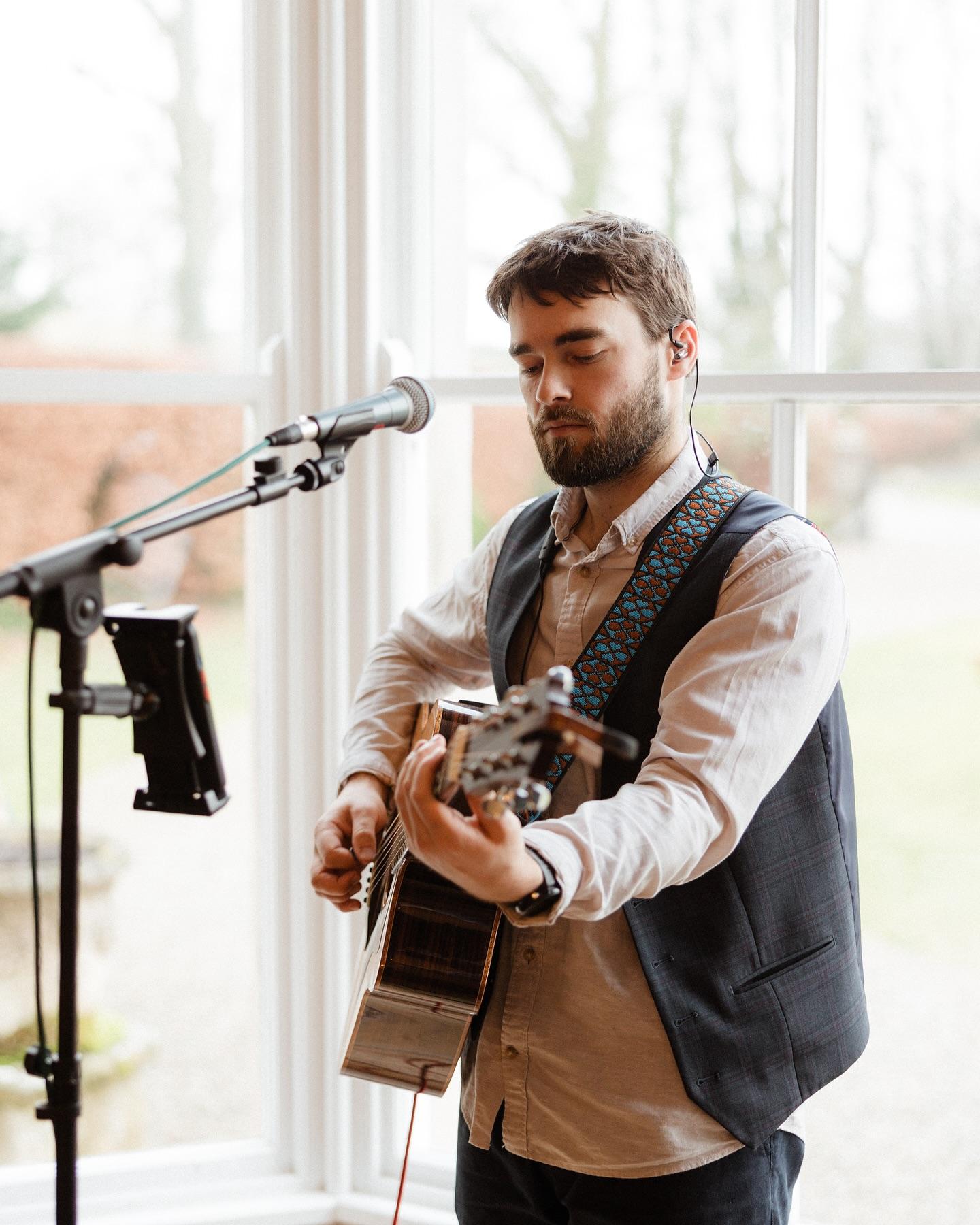 Archie Live Musician portfolio 4