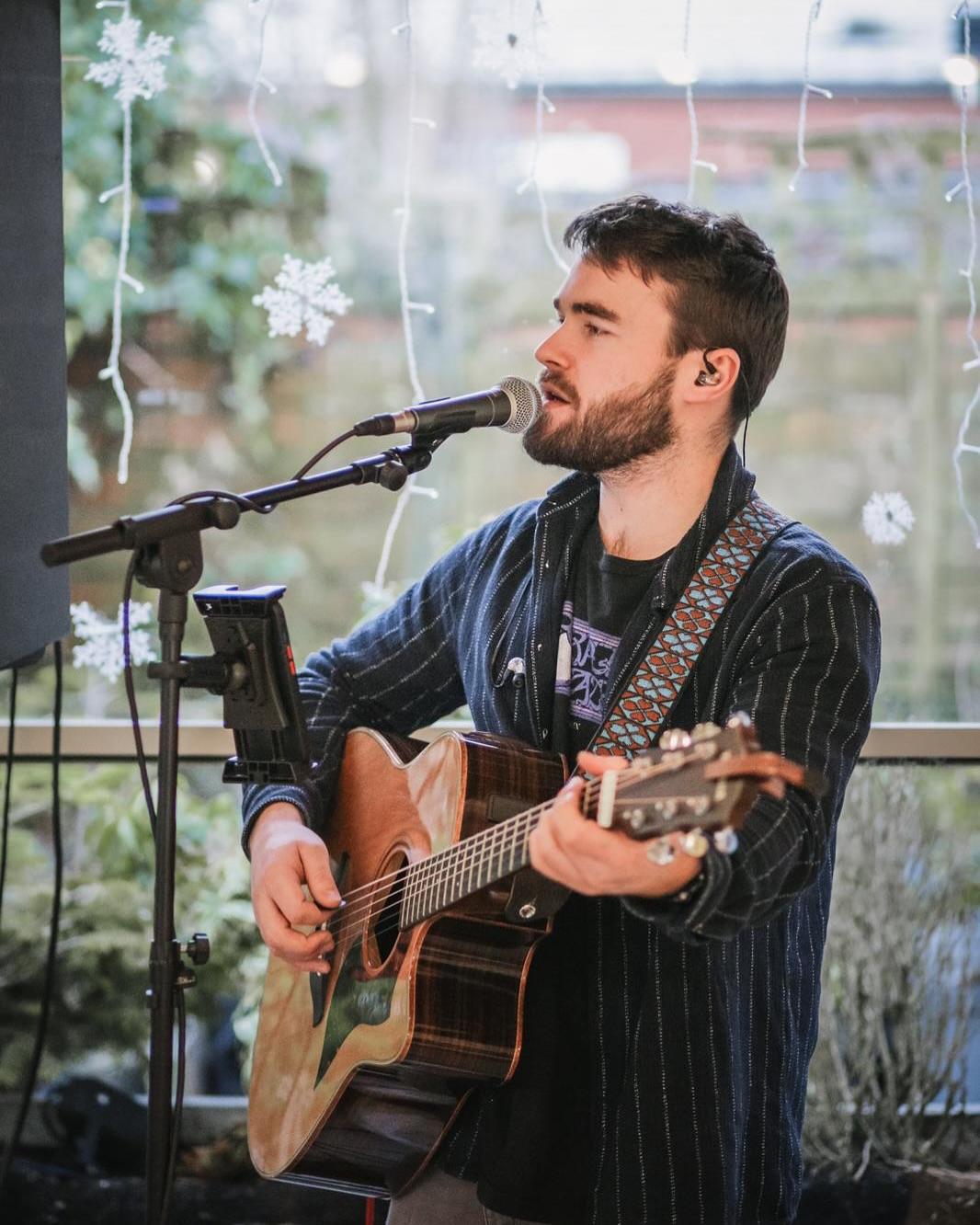 Archie Live Musician portfolio 3