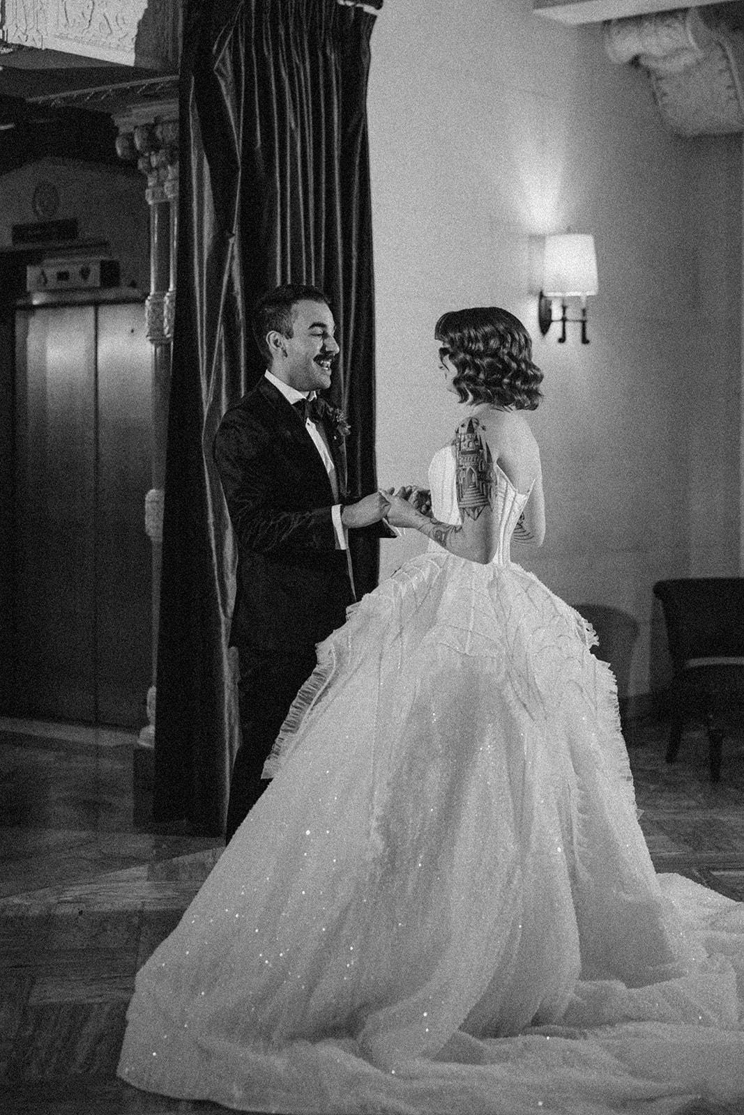 A Romantic Fall Wedding at the Intercontinental 33