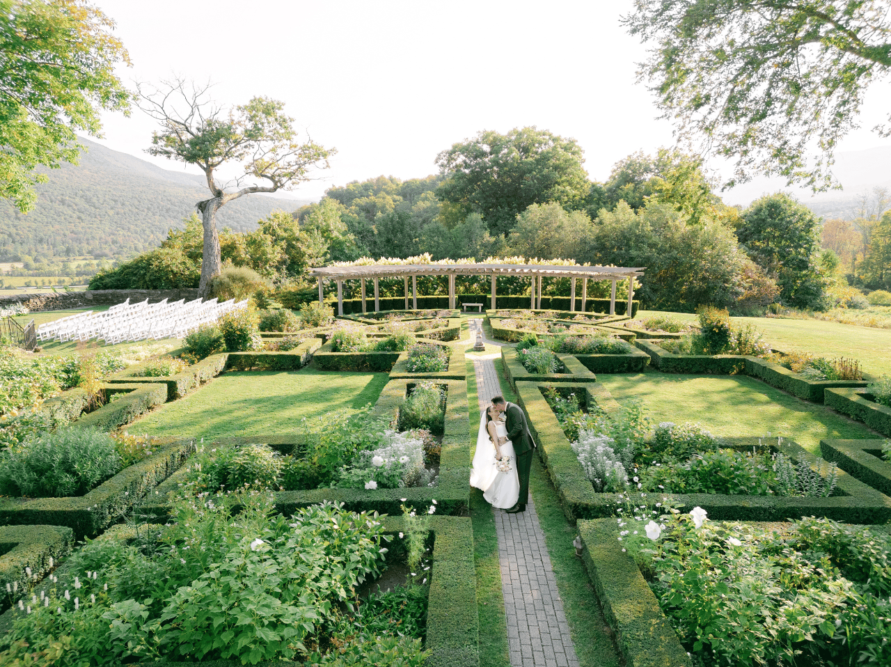 A Romantic Fall Wedding at Hildene, The Lincoln Family Home photo 2
