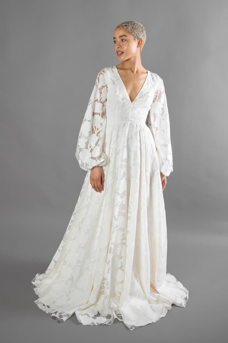 Cariad Bridal Boutique portfolio 5