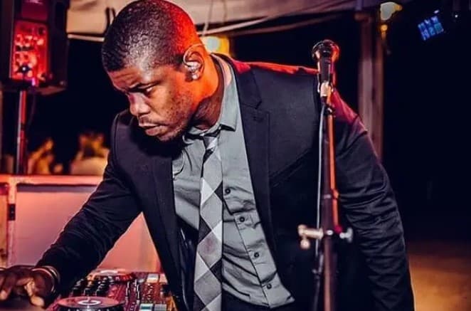 DJ Flex with Curate entertainment portfolio 1