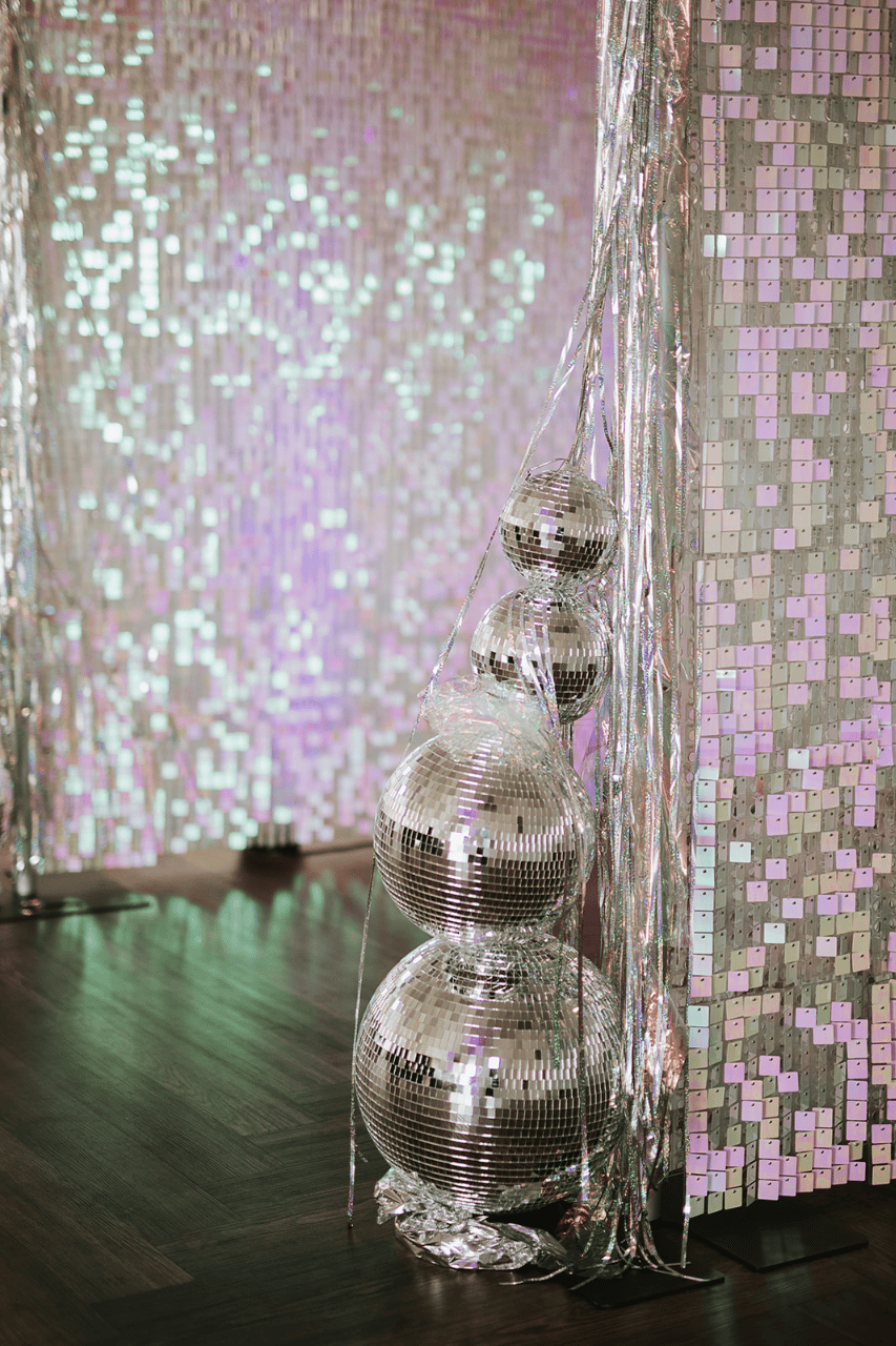 A Modern Spring Wedding at 14TENN photo 2