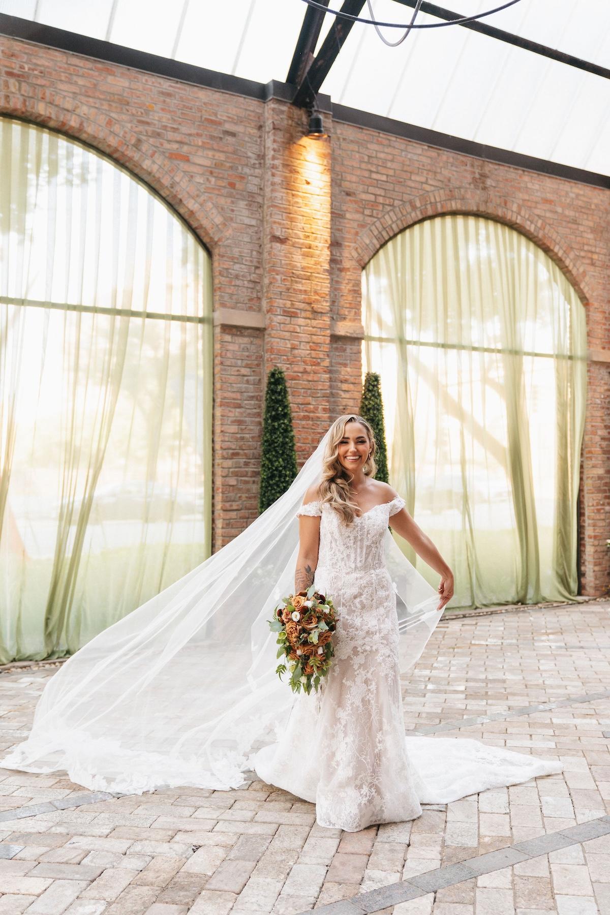 A Rustic Summer Wedding at the Sculpture Garden 28