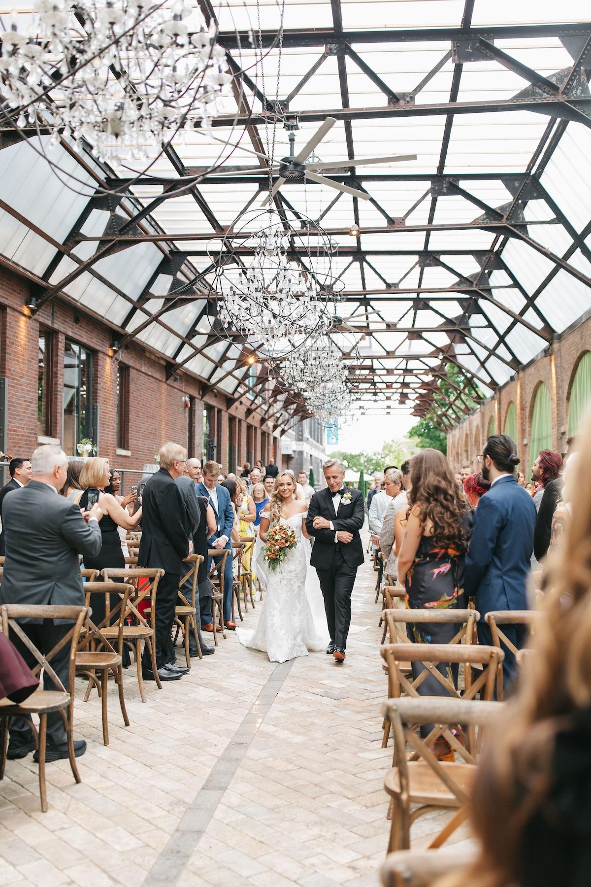 A Rustic Summer Wedding at the Sculpture Garden 34