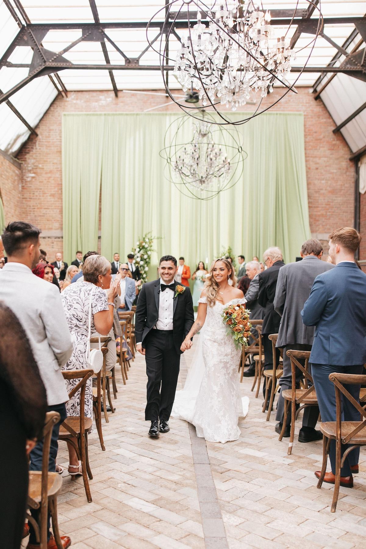 A Rustic Summer Wedding at the Sculpture Garden