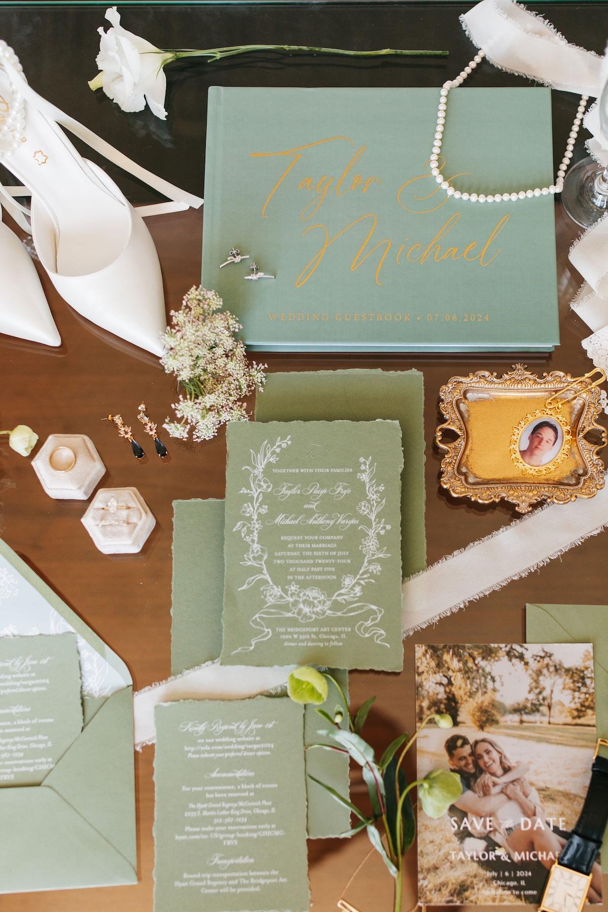 A Rustic Summer Wedding at the Sculpture Garden 27