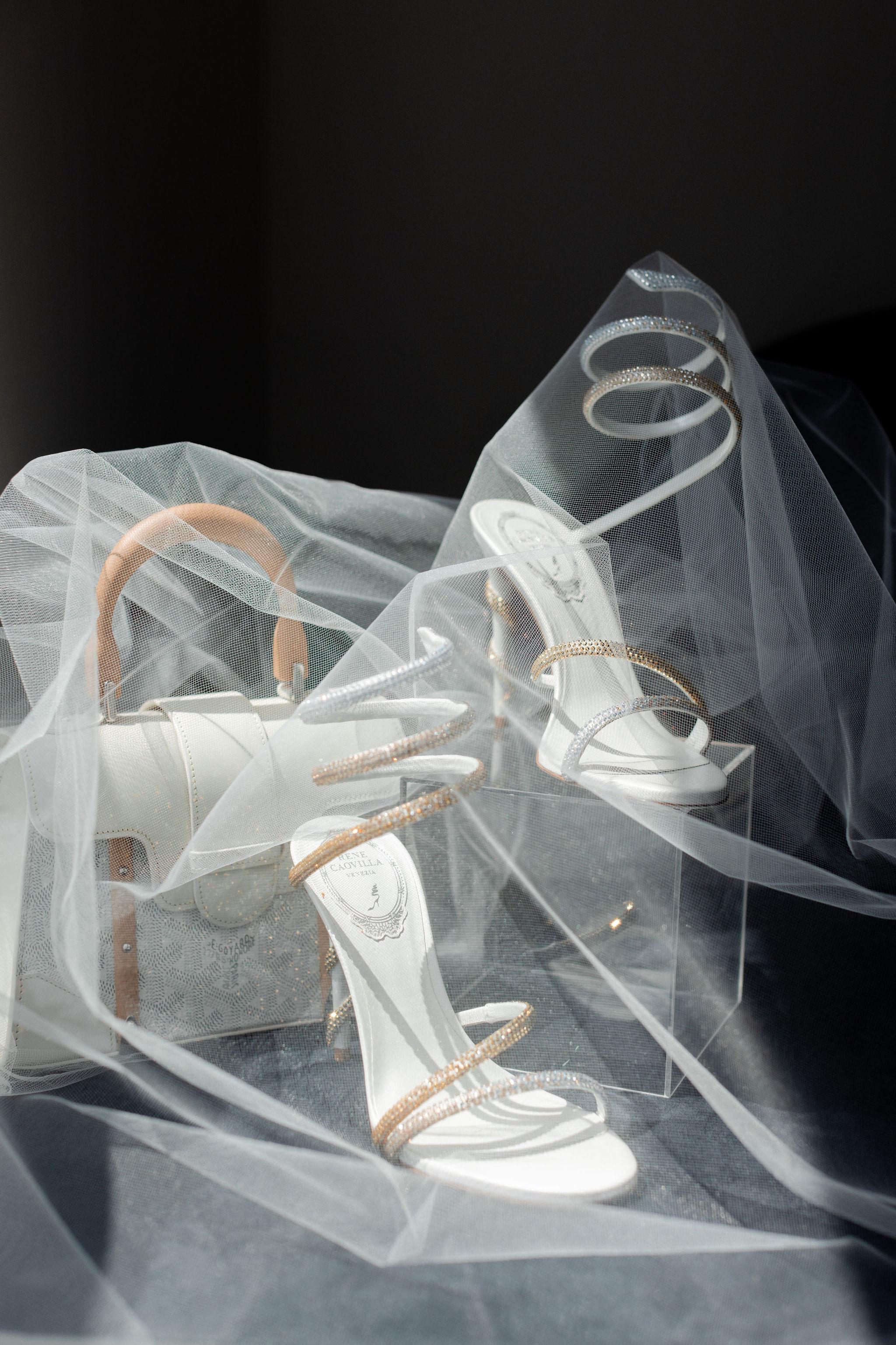 A Modern Summer Wedding at the Loews Kansas City Hotel