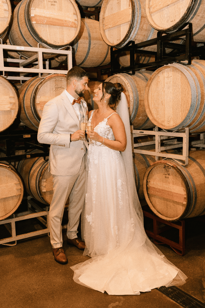 An Effortlessly Elegant Vineyard Wedding in Newport