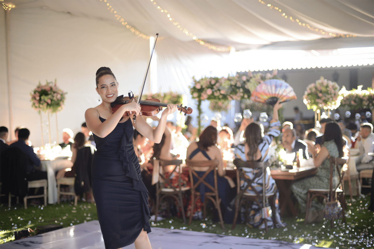 Renata Garcia, Violinist portfolio 4