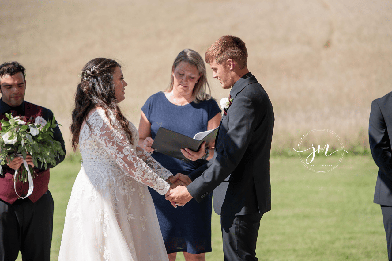 Lisa Agnew: Marriage Officiant portfolio 4