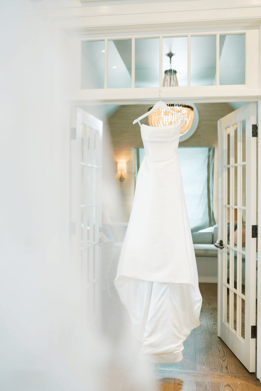 A Romantic Summer Wedding at Peconic Bay Yacht Club photo 2