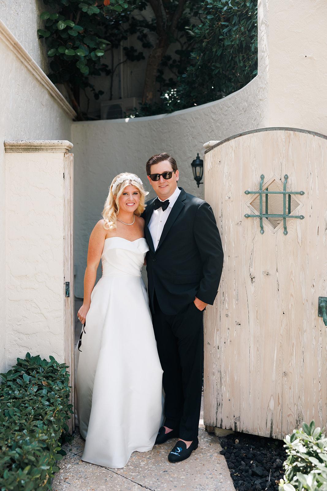 A Classic Spring Wedding at The Bath & Tennis Club photo 3