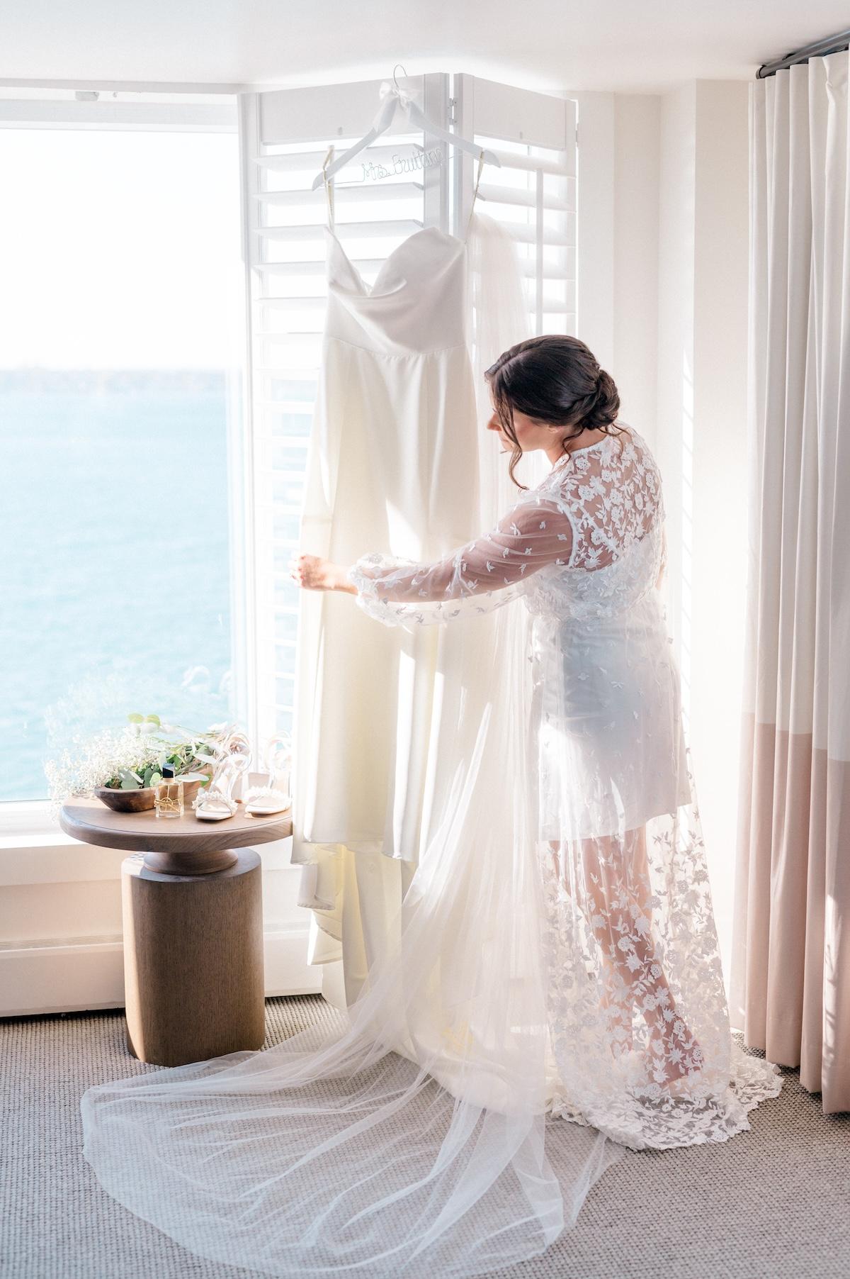 A Classic Fall Wedding at Newport Harbor Island Resort 37