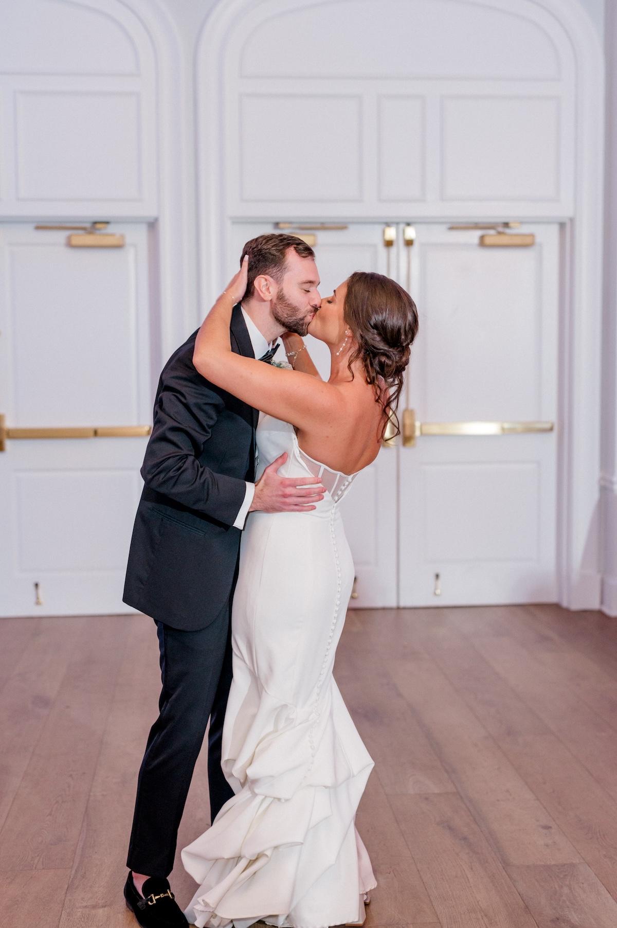 A Classic Fall Wedding at Newport Harbor Island Resort 25