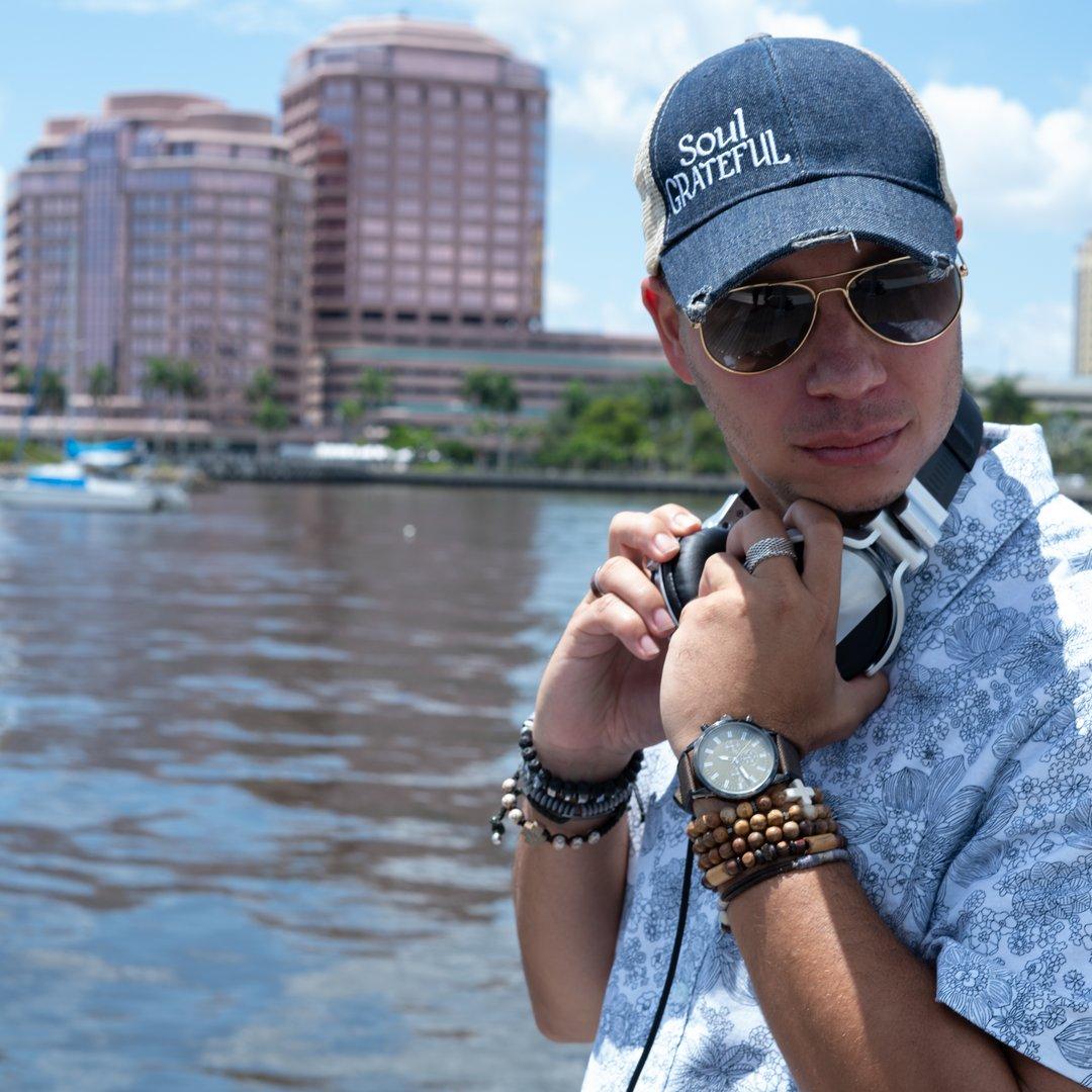 DJ Rey Inc